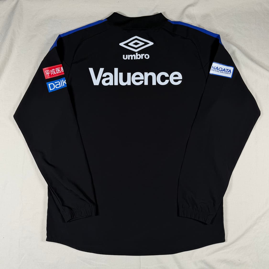 엄브로 감바 오사카 축구 바람막이 웜업 피스테 어센틱 유니폼 상품이미지5