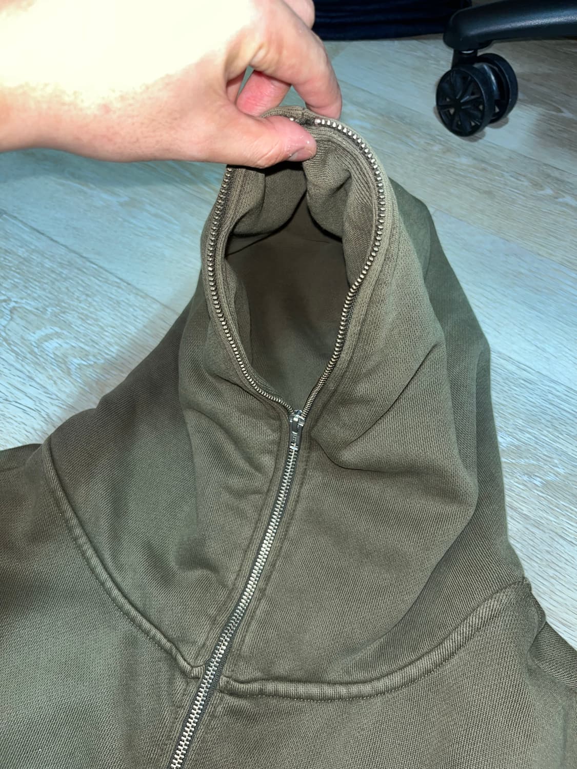 엔타이어스튜디오 풀집업 카키 (L) 상품이미지3