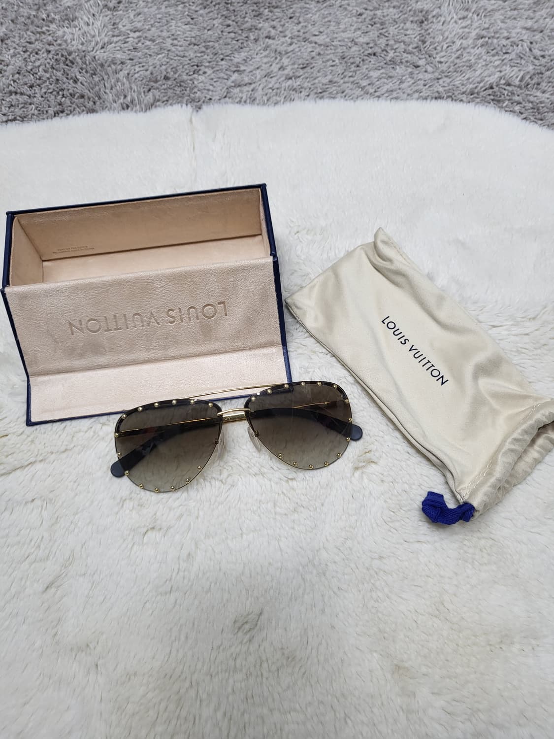 루이비통  징 렌즈 더 파티 에비에이터  선글라스 새제품급 상품이미지2
