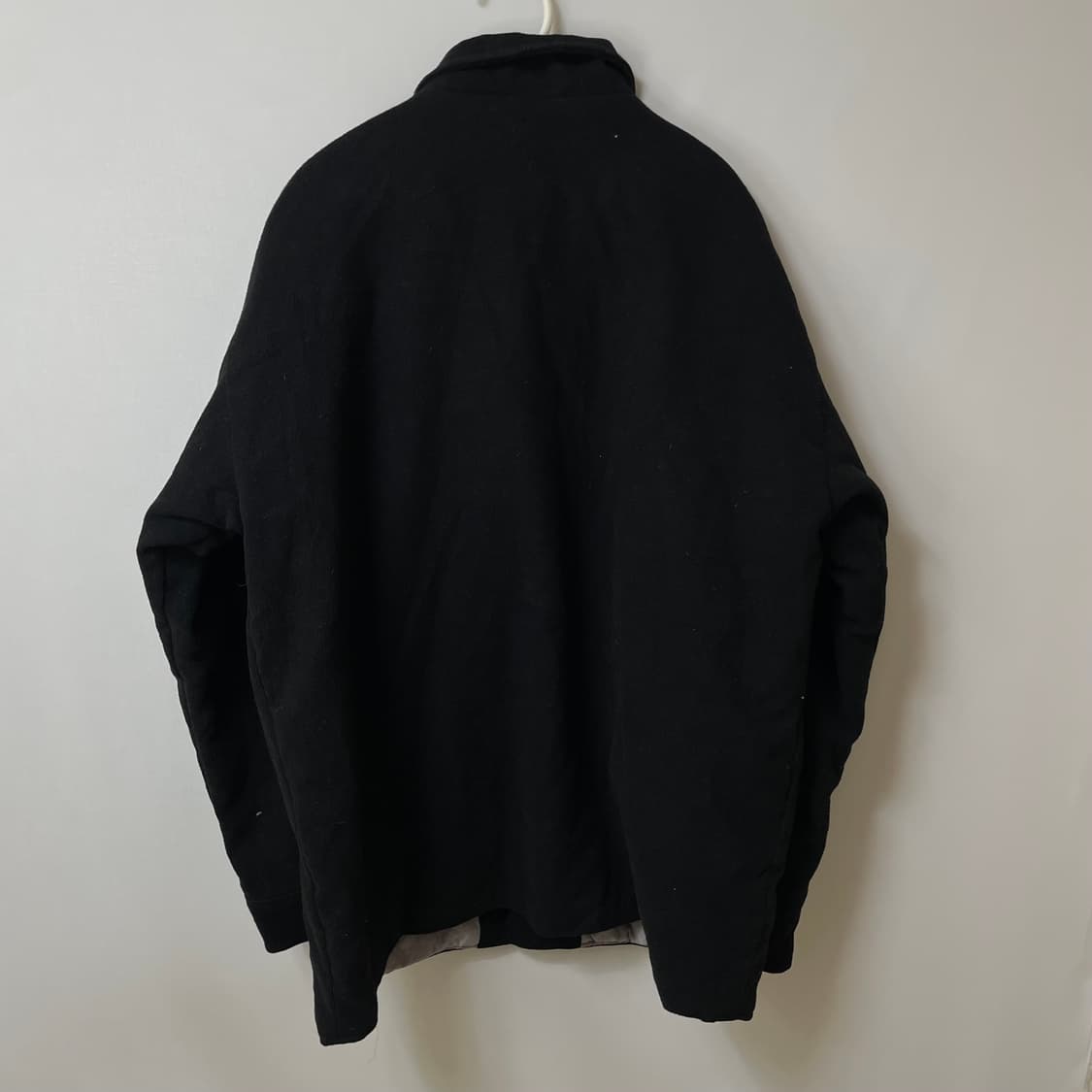 [ XL ] WVUR 남성 로고 누빔 바시티 자켓 상품이미지8