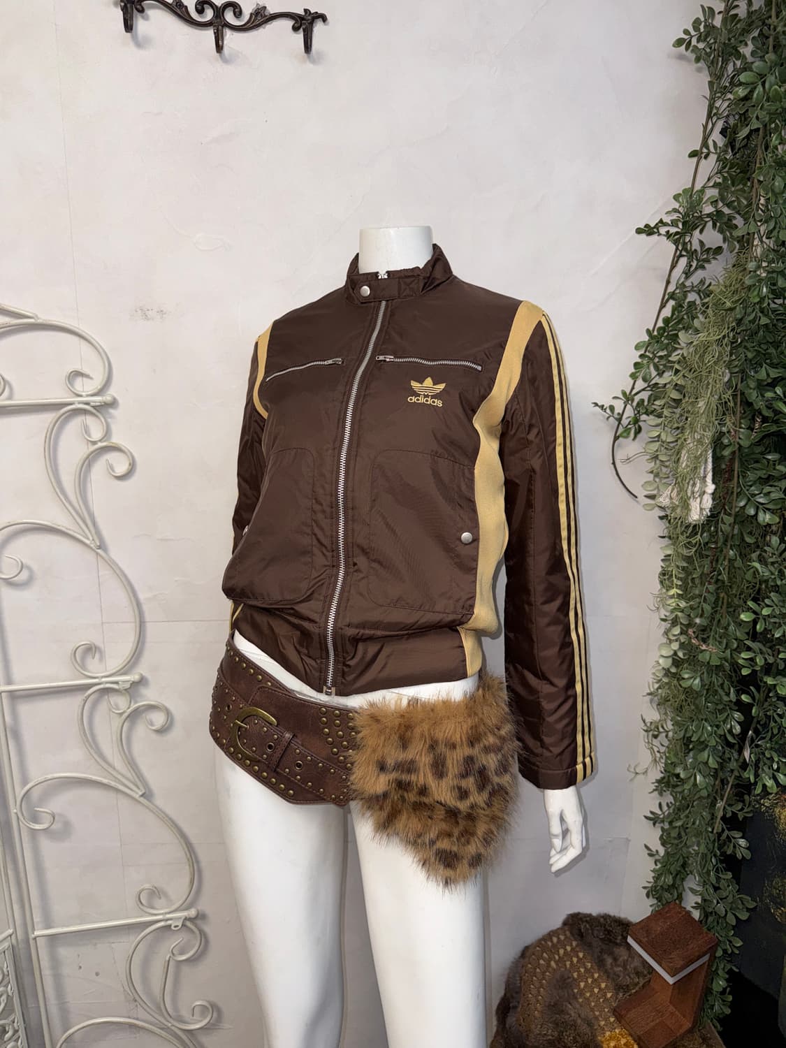 Adidas brown y2k oldschool track jumper 상품이미지2