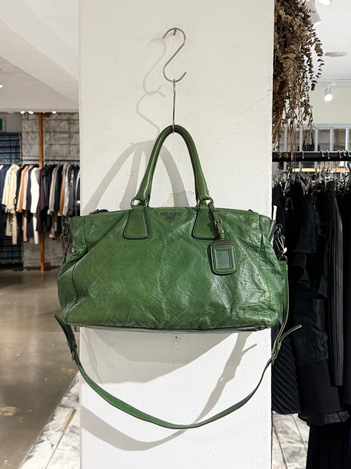 프라다 그린 나파 앤틱 투웨이 숄더 크로스백 상품이미지2