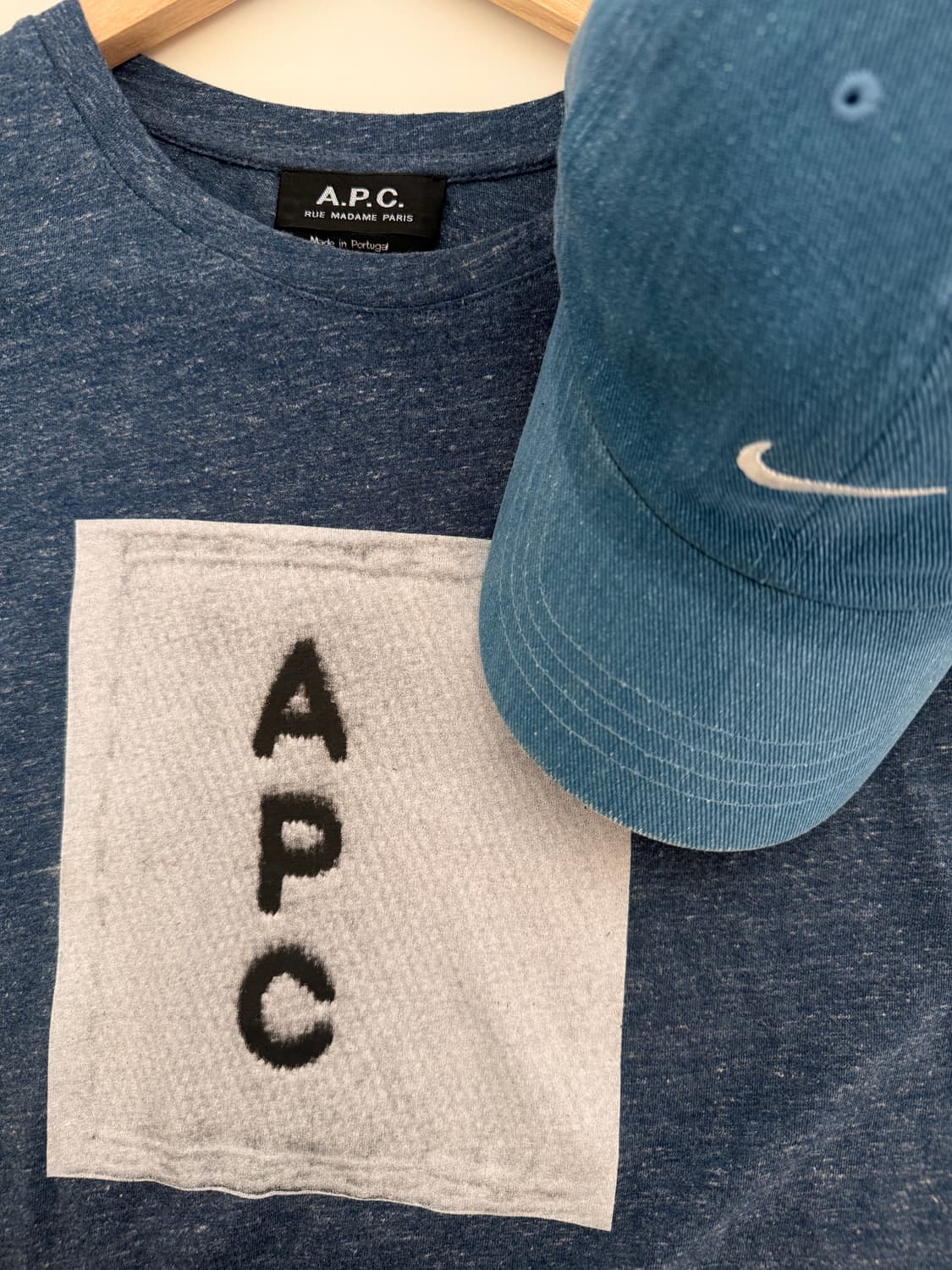 A.P.C.의 Rue Madame Paris 로고 티셔츠 상품이미지1