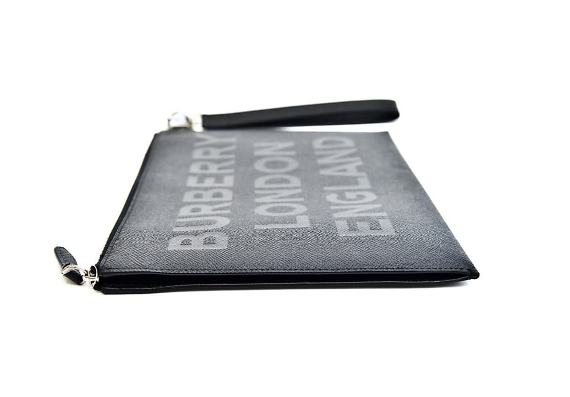 버버리 레더 클러치(정품) 상품이미지4