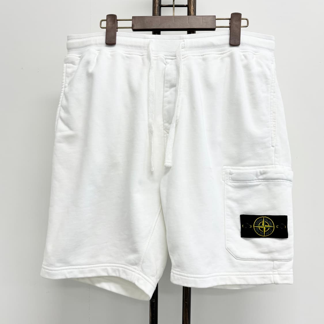 [XL]스톤아일랜드 와펜패치 반바지 상품이미지1