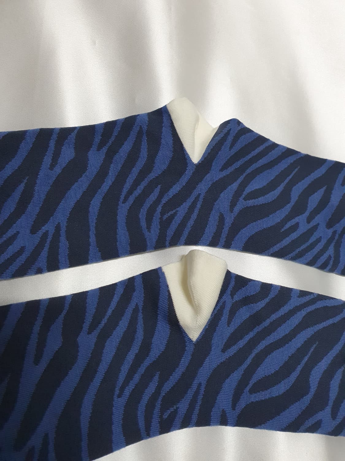 블루 네이비 지브라 얼룩말 브레인 데드 로고헤드 드레스 삭스 양말 상품이미지6