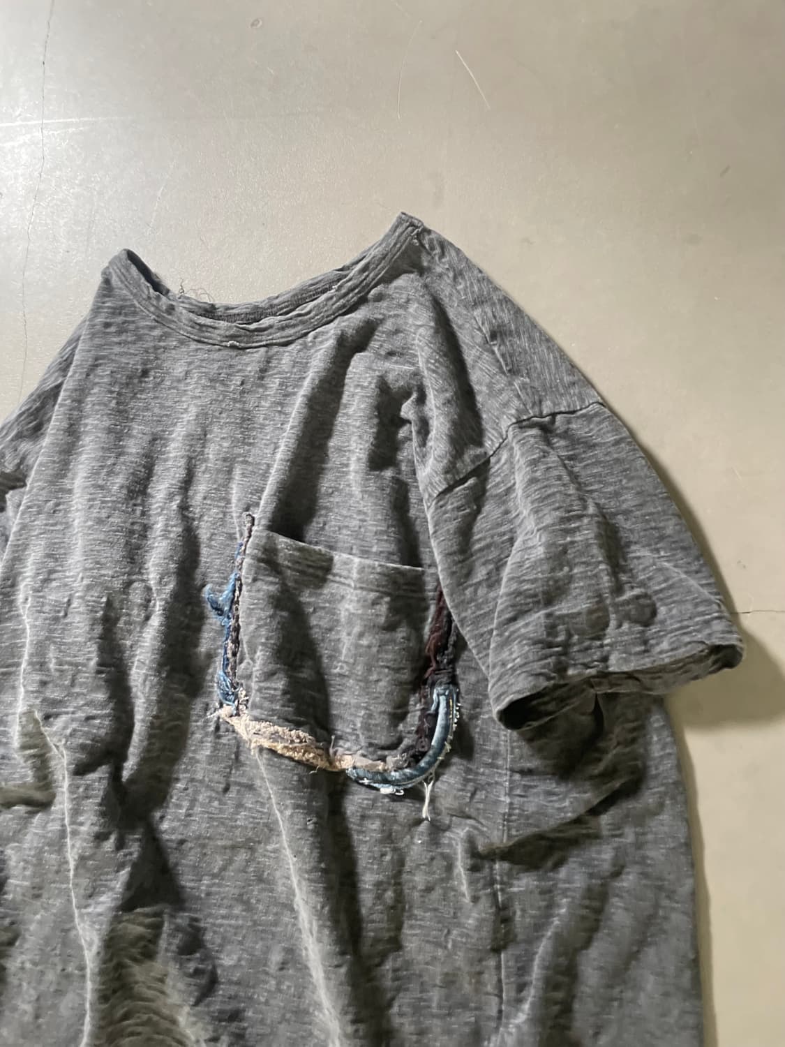 KZ Atelier  Distressed Pocket T-Shirt 상품이미지1