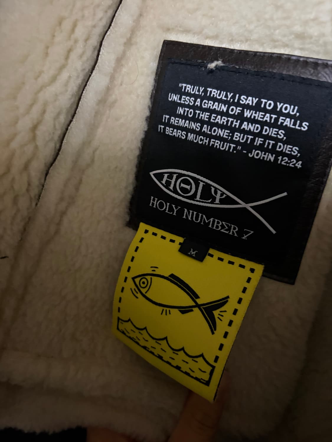 홀리넘버세븐 무스탕 상품이미지2