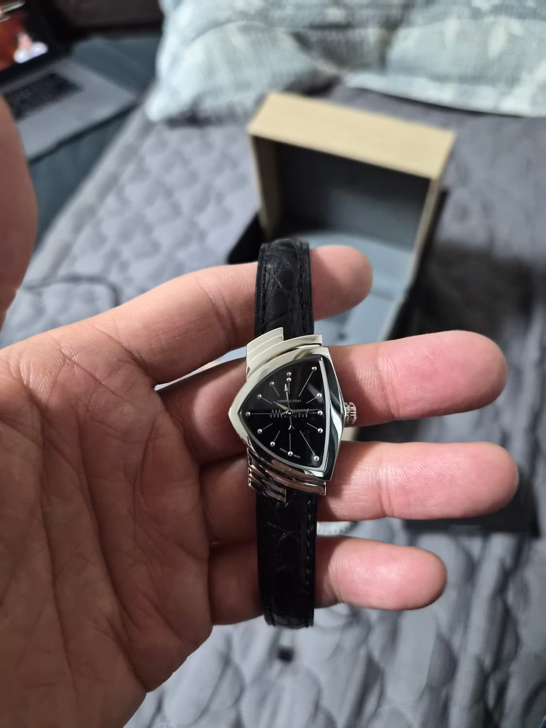 해밀턴 벤츄라 s 24x36 상품이미지2