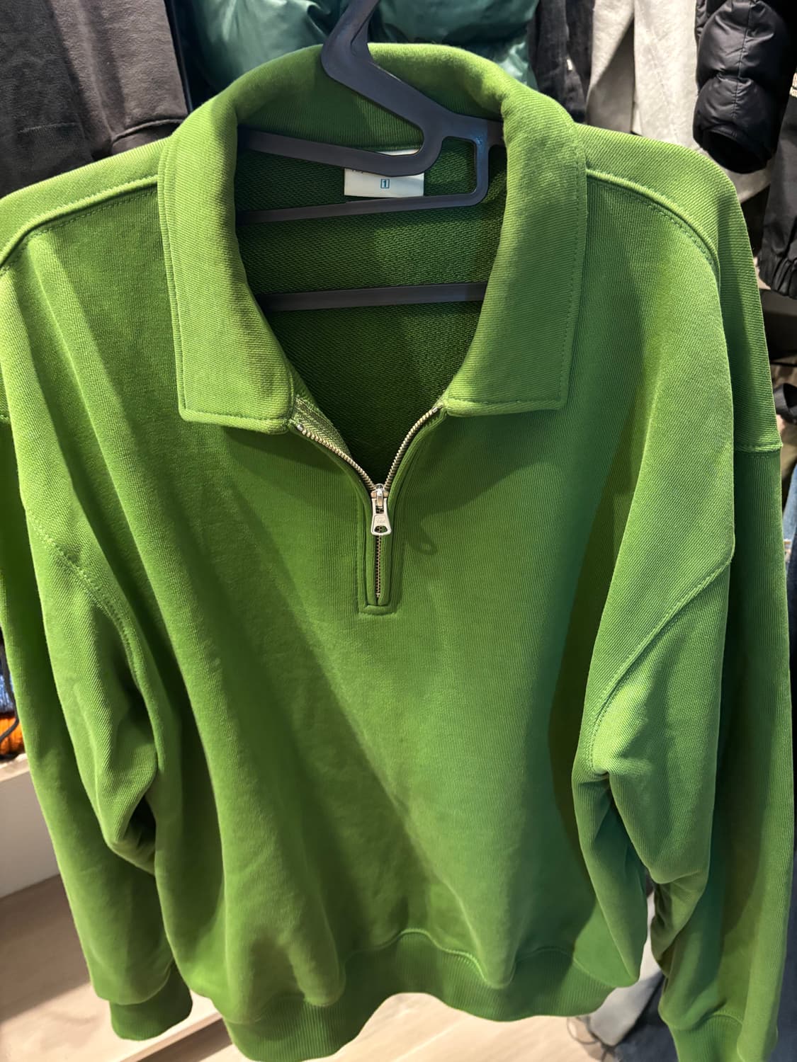 블랭크룸  반집업 상품이미지2