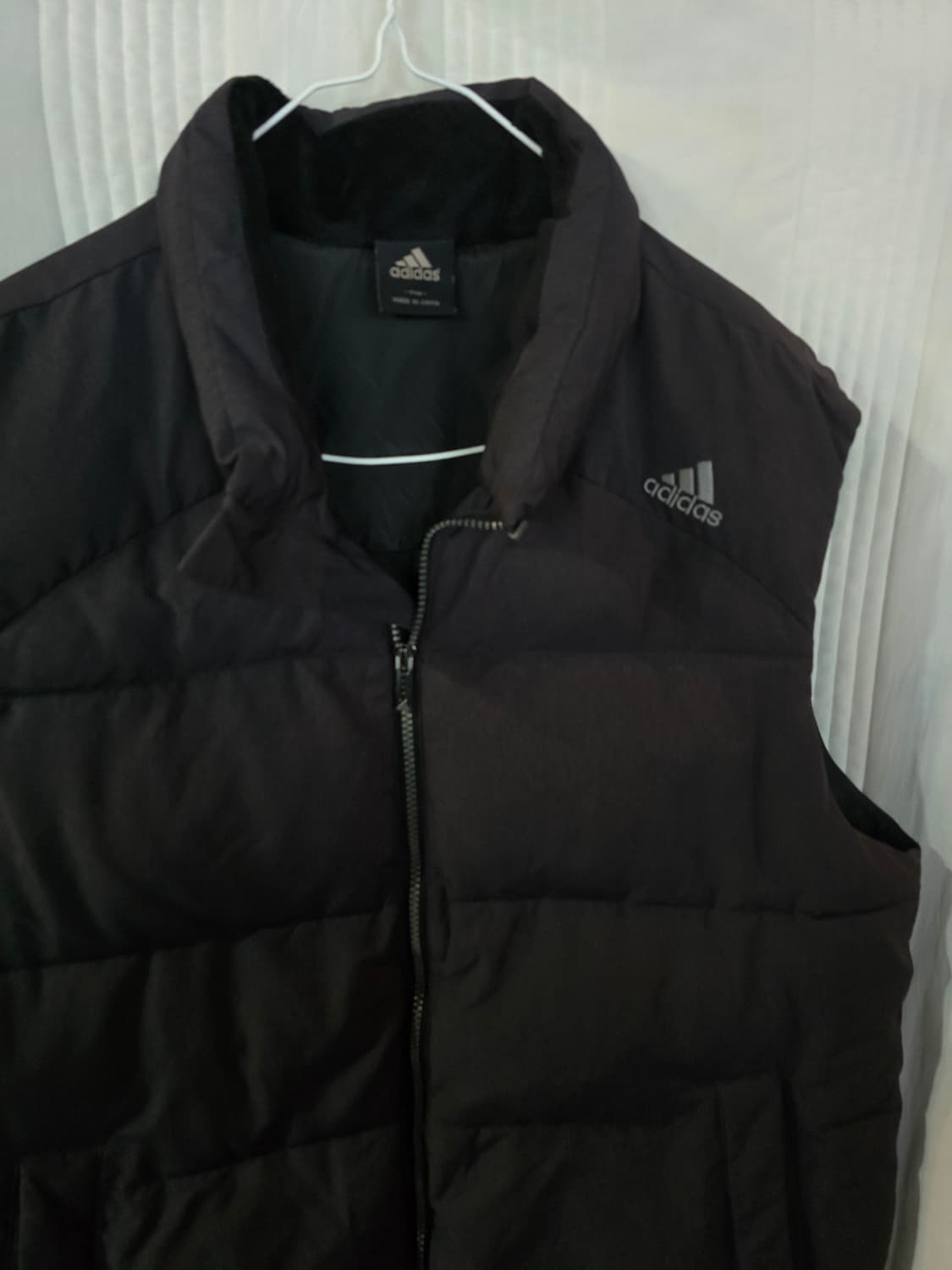 아디다스 패딩조끼 상품이미지1