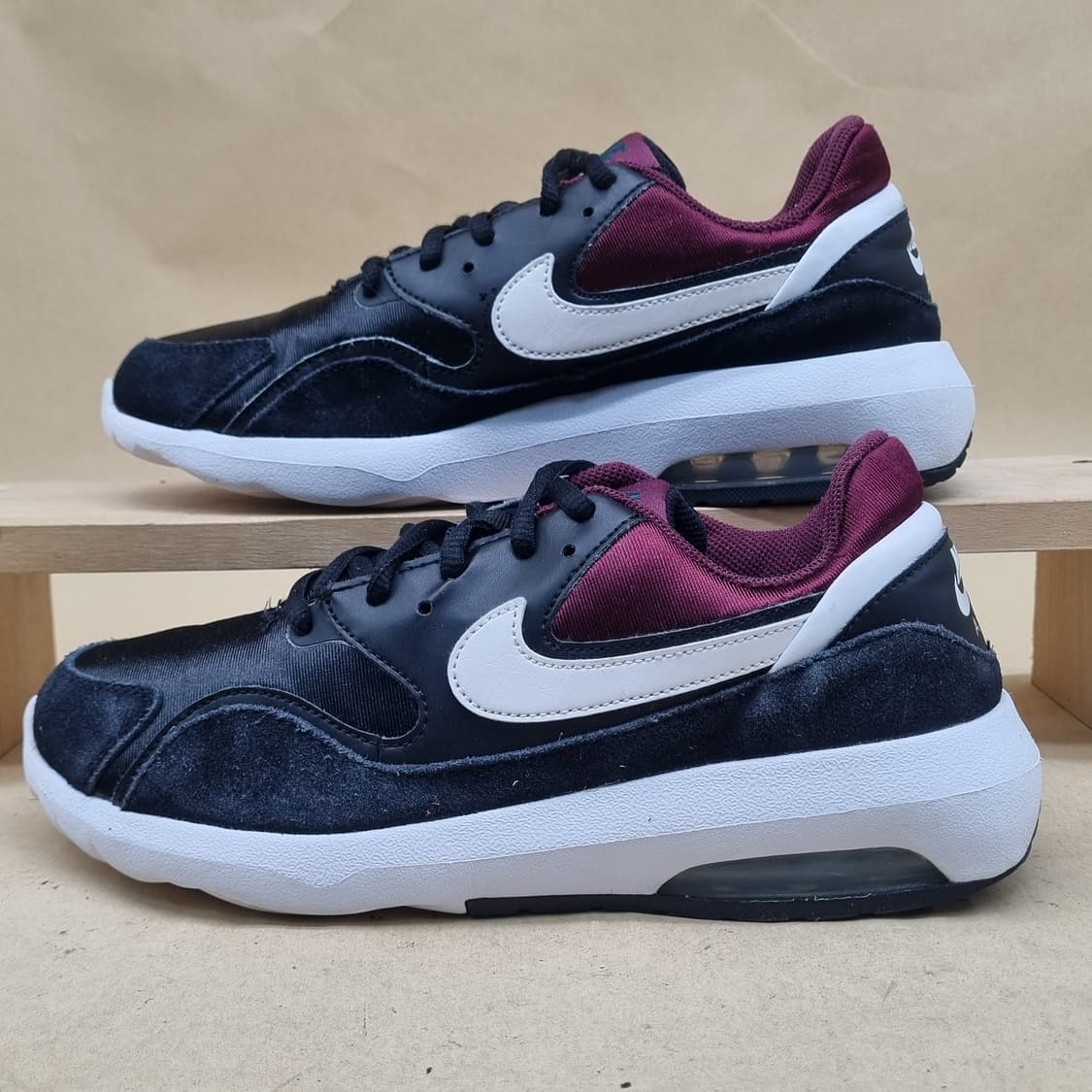 나이키 에어맥스 노스텔짚 운동화250 상품이미지1