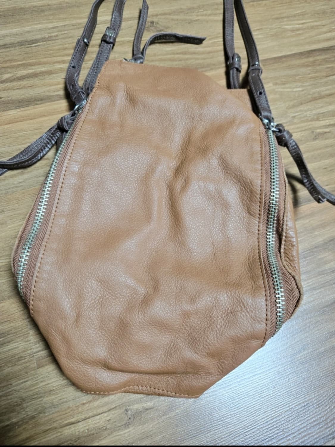 Thursday Island 가죽 해먹백 숄더백 [정품] 상품이미지1