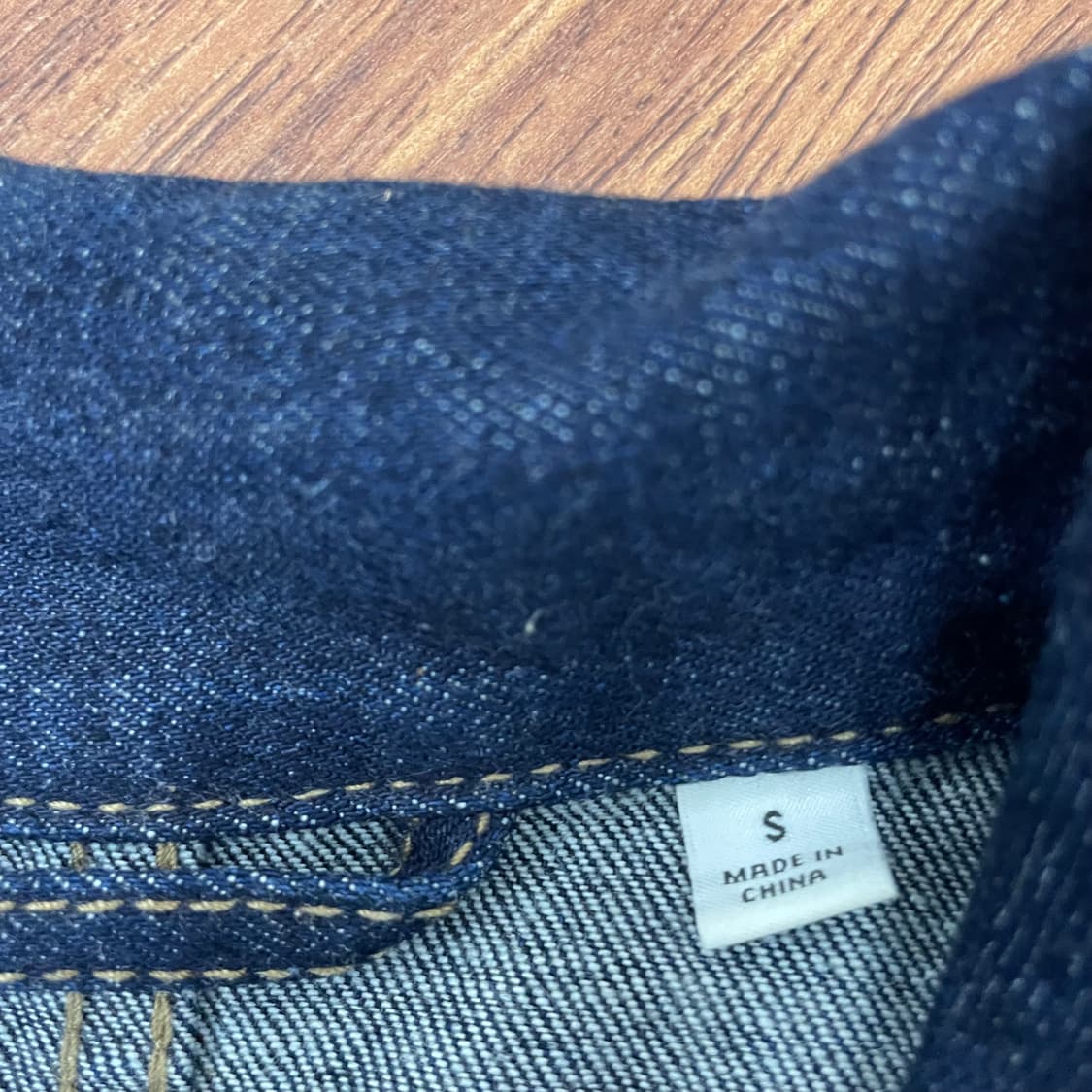 유니클로 U 데님 워크 자켓 상품이미지2