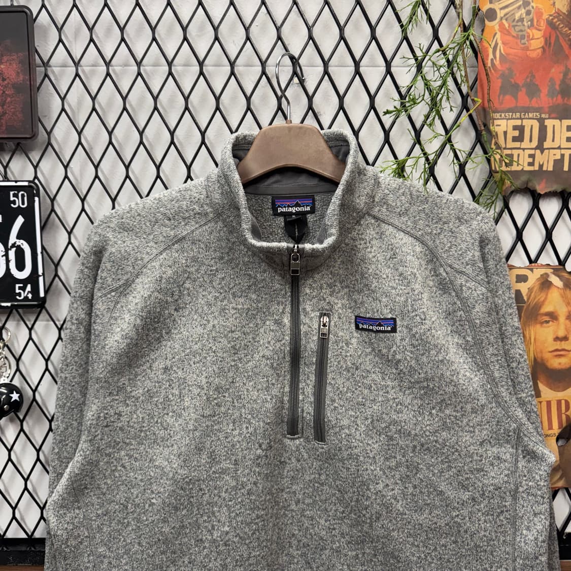 파타고니아 베터 스웨터 하프 집업 전면 집업 포켓 포인트 그레이 상품이미지3