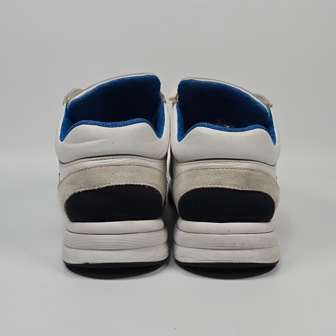 샤넬 CC 로고 레이스업 스니커즈 ( 240 ) 상품이미지3