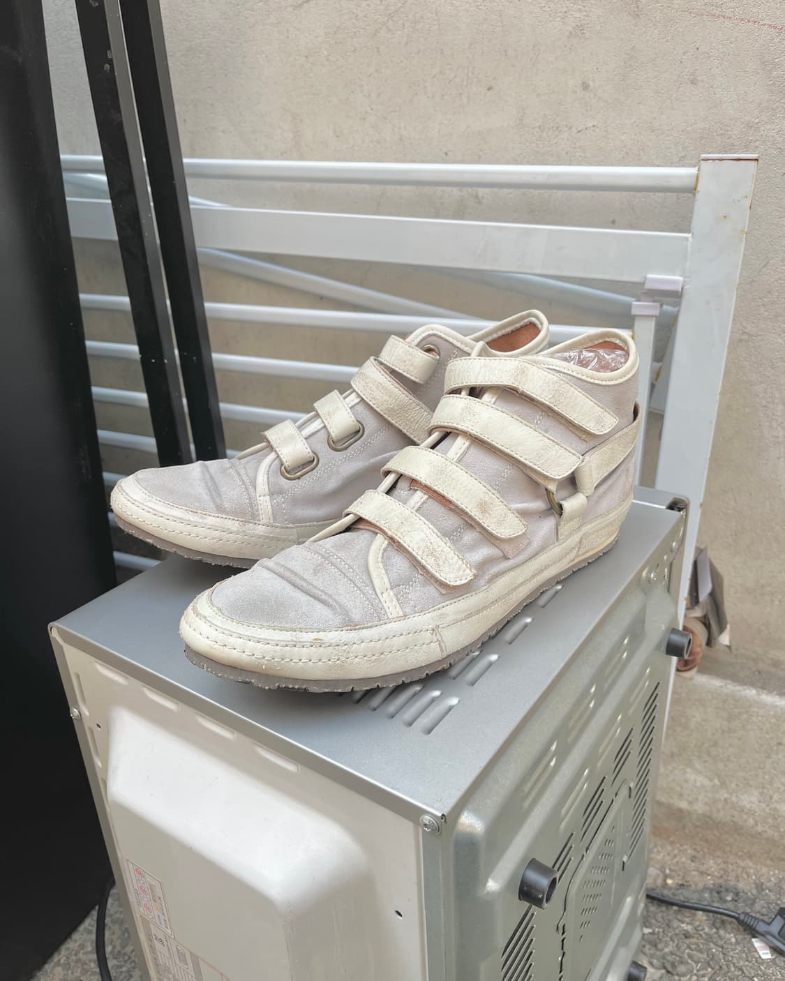 훕데두 00s 그런지 레더 스트랩 슈즈 상품이미지1