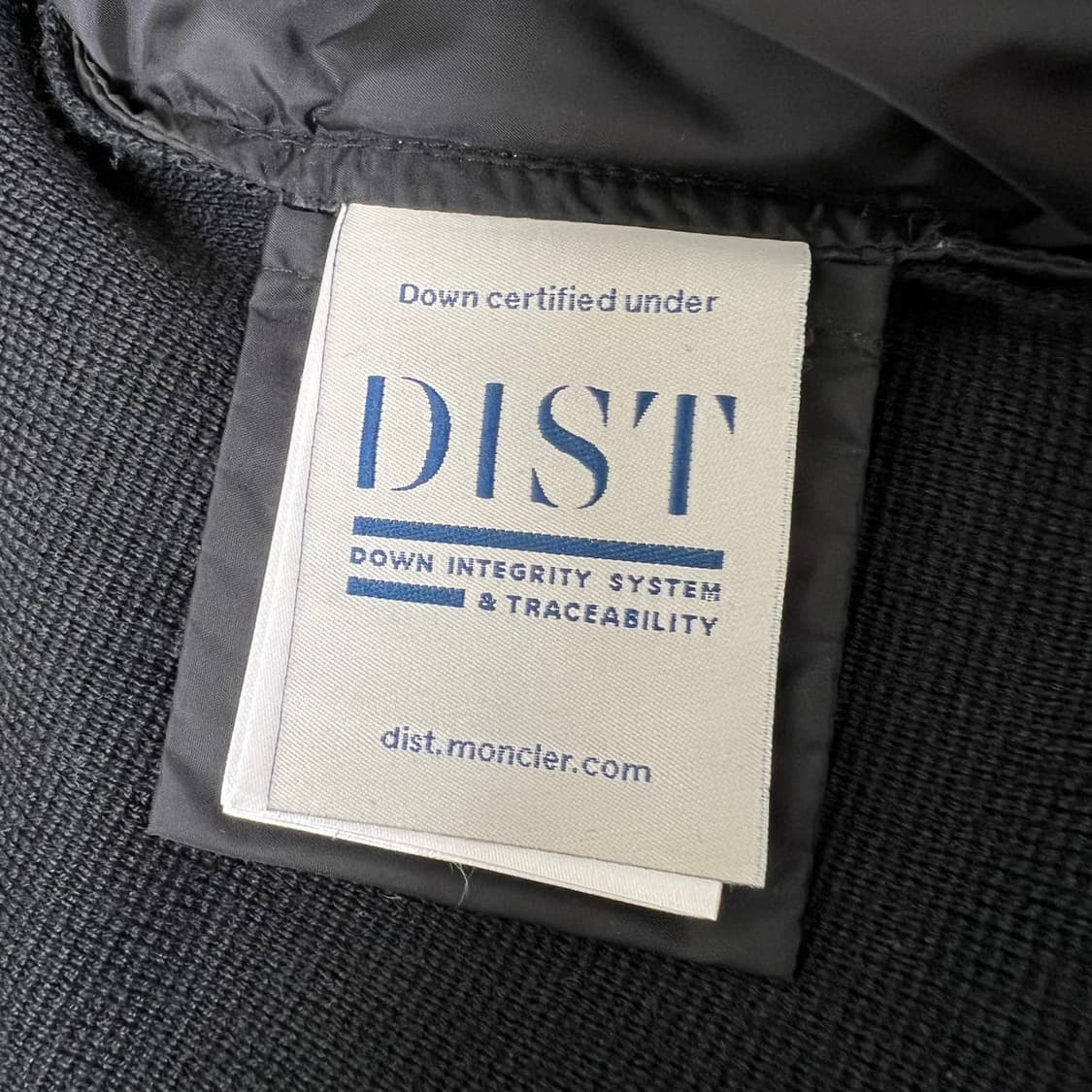 [블랙 L/새상품급] 몽클레어 김현우 니트패딩 트리콧 블랙 풀구성 상품이미지3