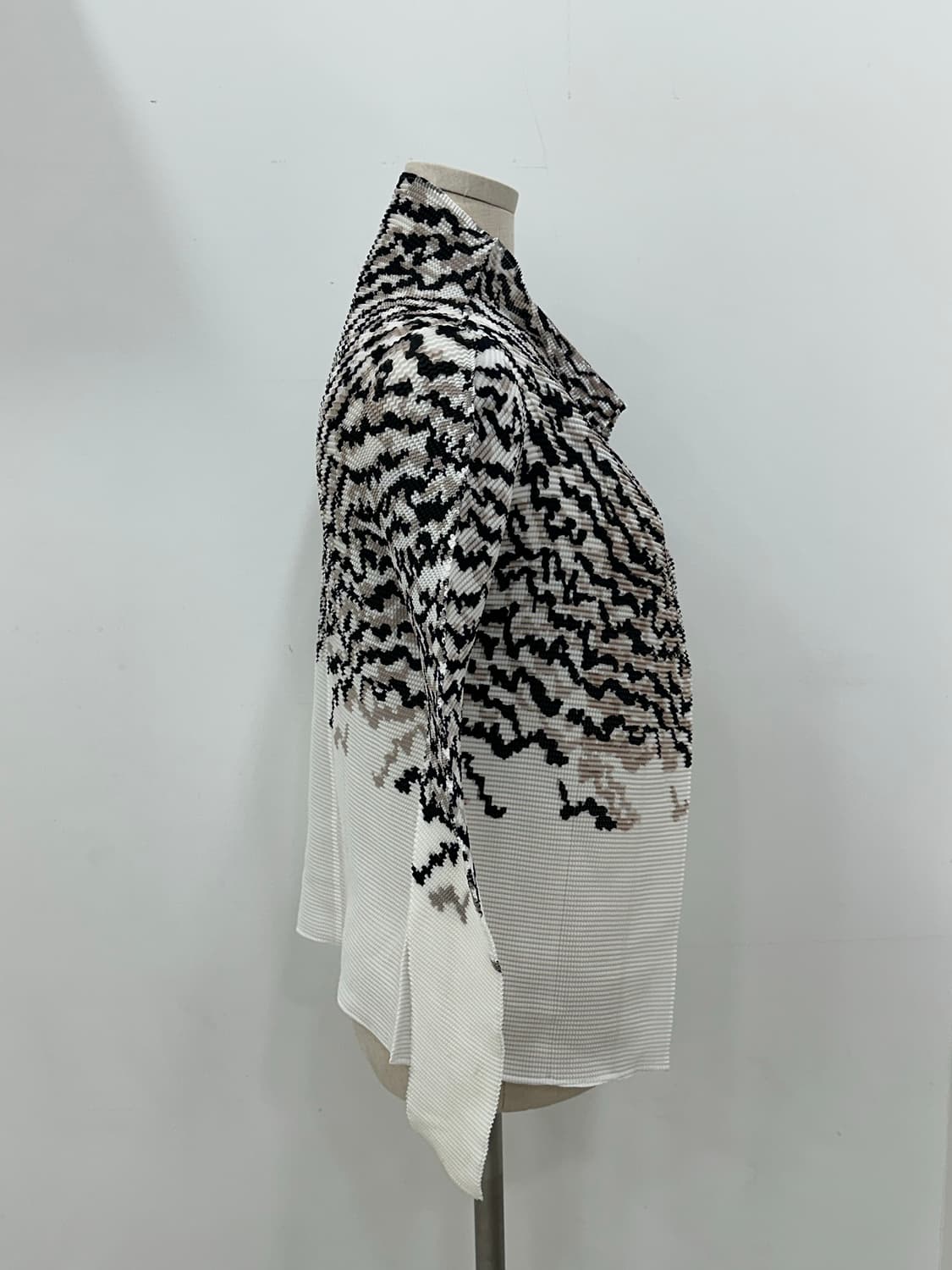 이세이미야케 가디건 반팔 set 상품이미지3