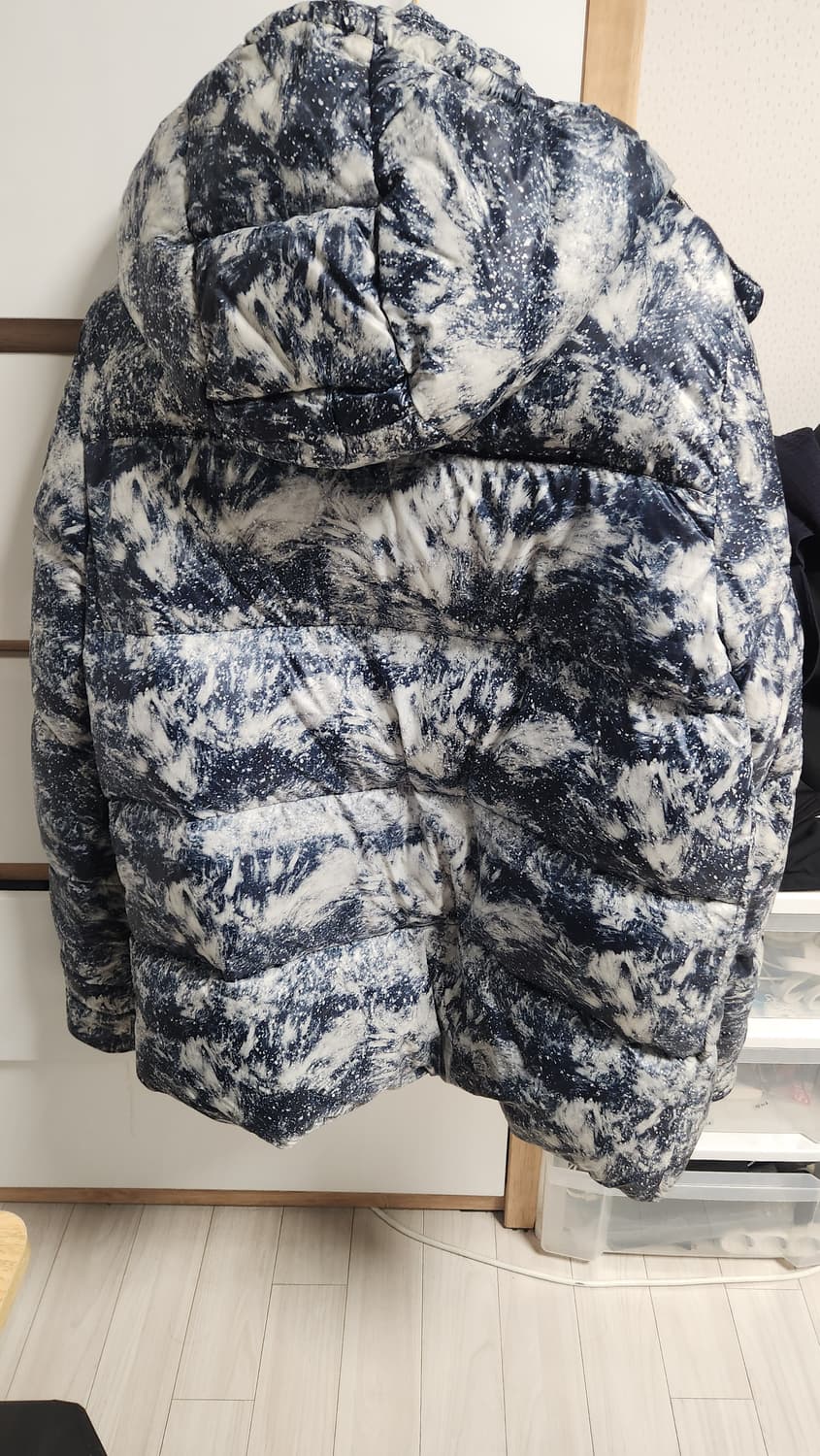 정품.몽클레어 블랙 라벨 패딩.사이즈 4 상품이미지2