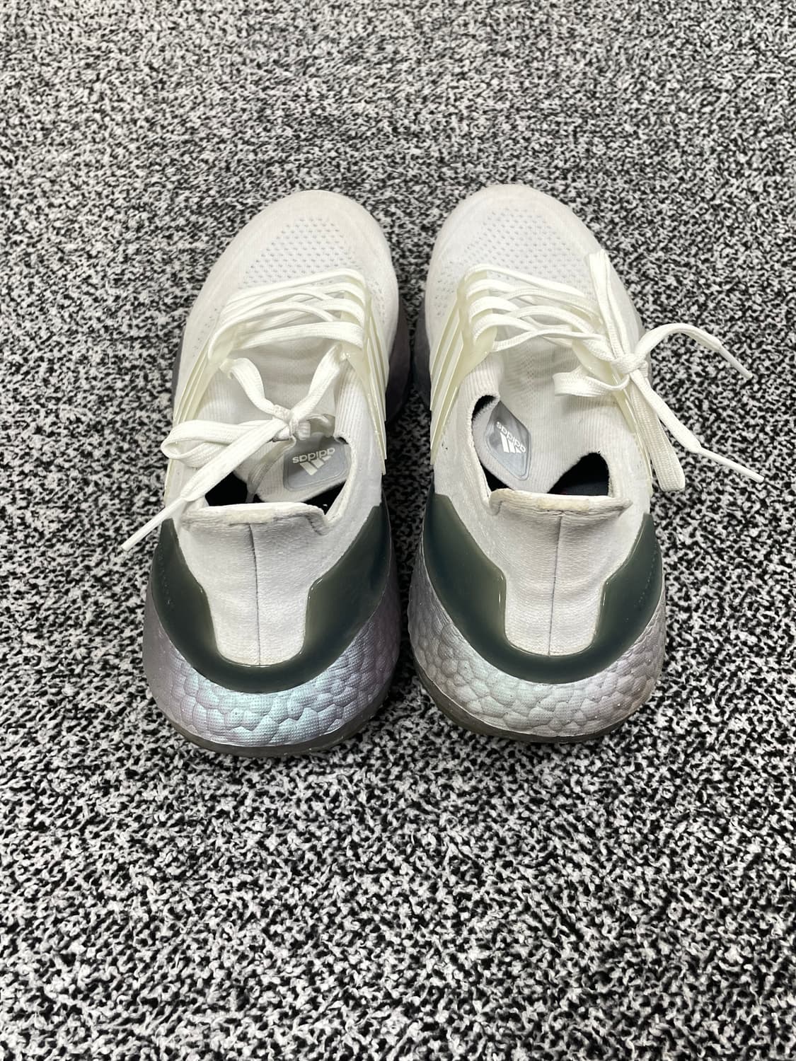 빈티지9. 아디다스 울트라부스트 21 러닝화 런닝화 운동화 상품이미지3