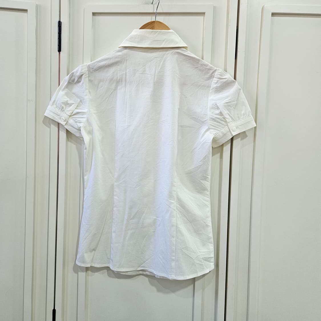 화이트 프릴 반팔 블라우스 상품이미지5