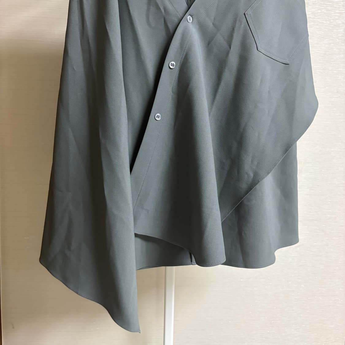 HAE BY HAEKIM draped shirt skirt 상품이미지2