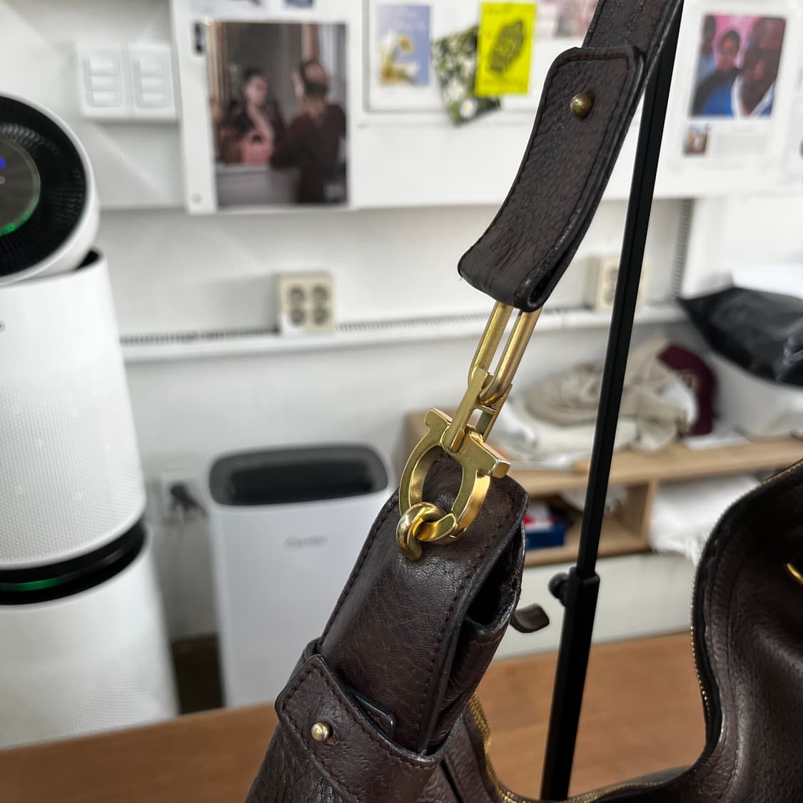 페레가모 레더 호보백 상품이미지4