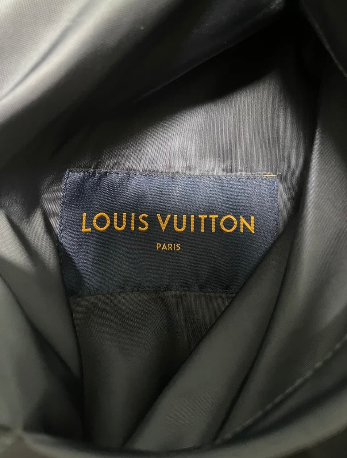 루이비통 리버서블 모노그램 윈드브레이커 자켓 48 백화점택 상품이미지7