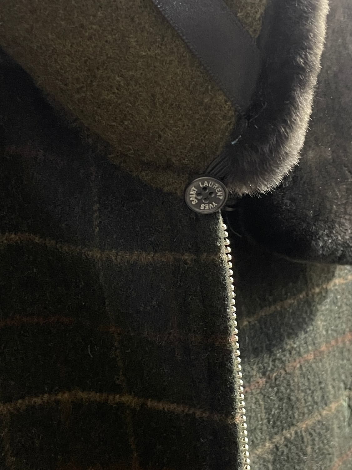 입생로랑 울 체크 퍼카라 자켓 상품이미지7