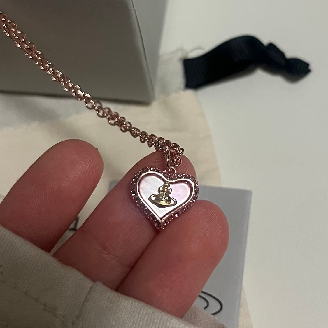 비비안웨스트우드 페트라 목걸이 로즈골드 상품이미지1