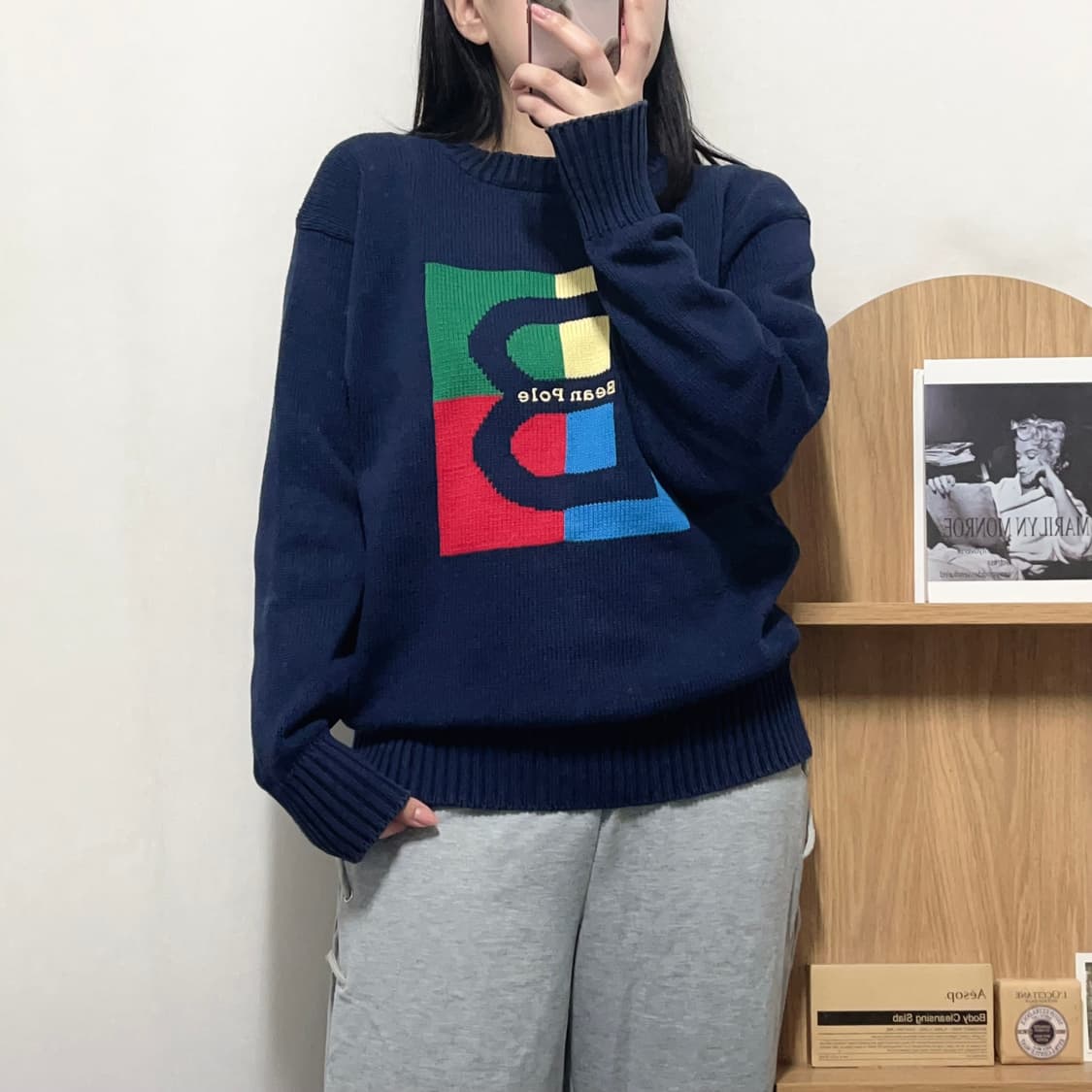 [정품] 빈폴 네이비 스퀘어 로고 라운드 니트 [ 95] 상품이미지1