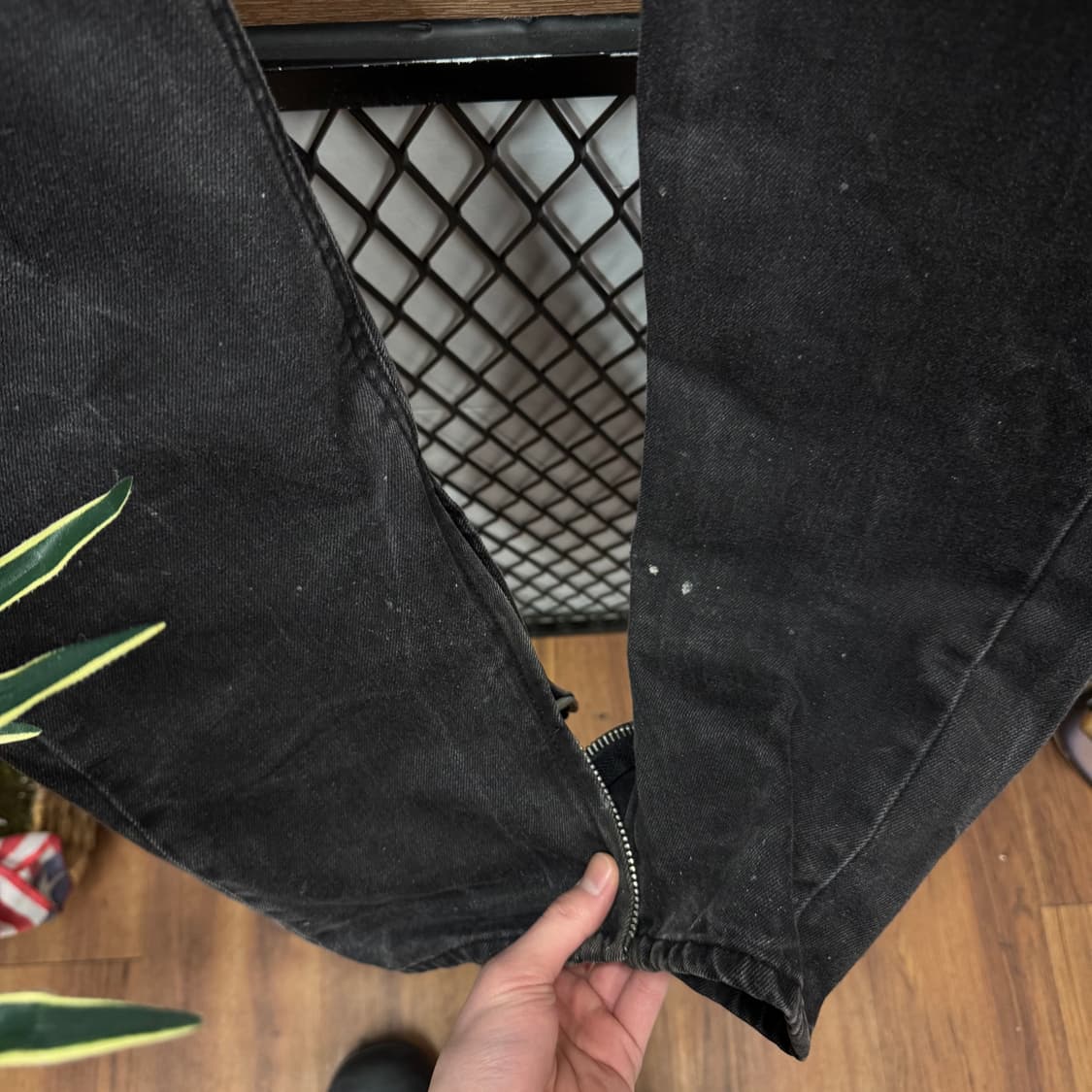 피어 오브 갓 4th 컬렉션 디스트로이드 데님 팬츠 흑청 상품이미지8