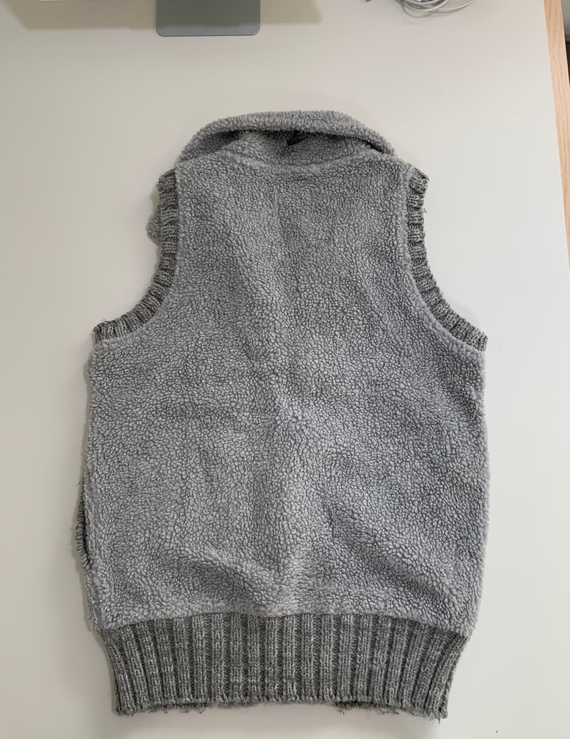 빈티지 뽀글 니트 조끼 모리 상품이미지2