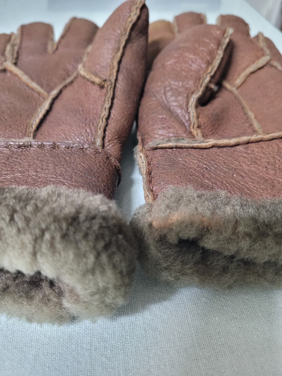 어그 남성 장갑 M 상품이미지4