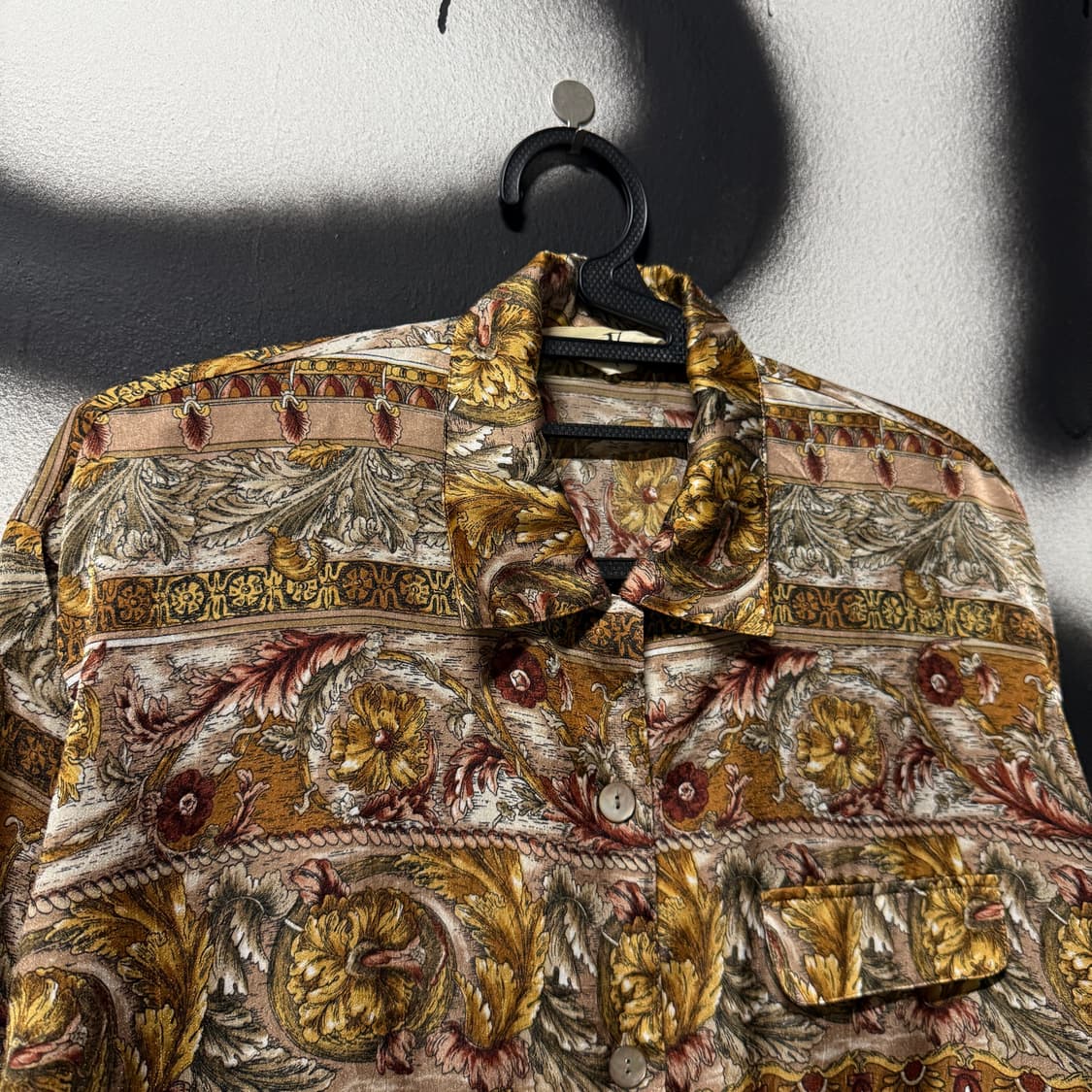 VTG 빈티지 오리엔탈 패턴 금장 원포켓 긴팔 셔츠 상품이미지3