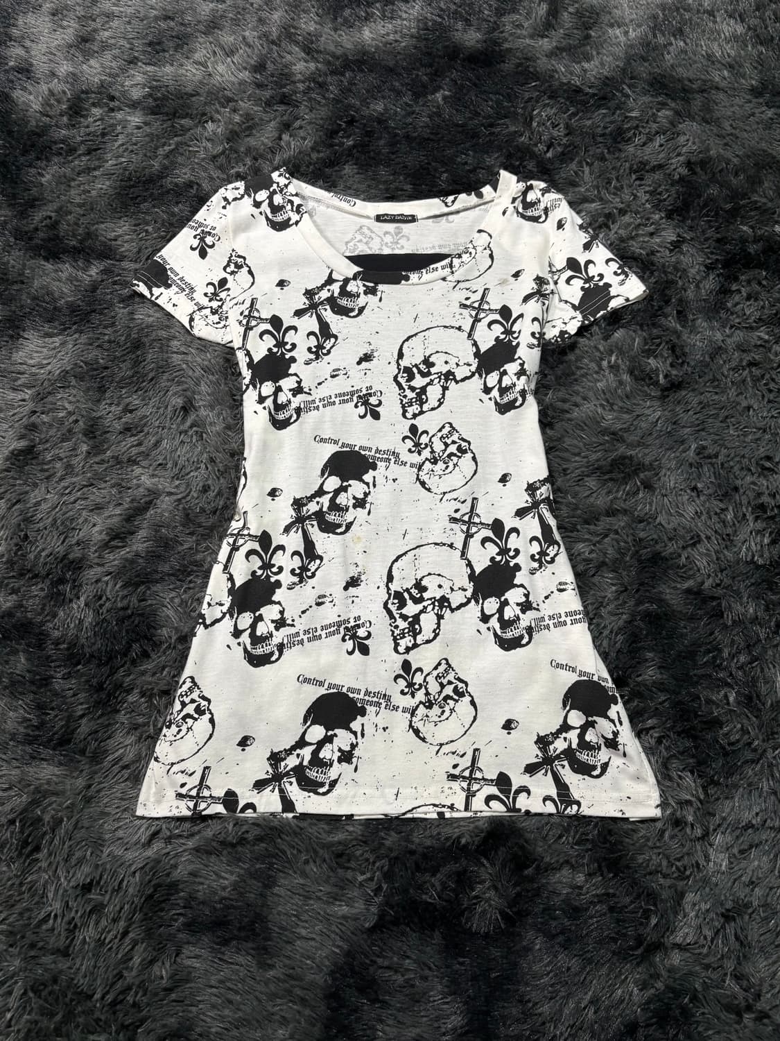 Lazy Daisy 해골 프린팅 백슬래시 컷아웃 반팔 티셔츠 상품이미지3