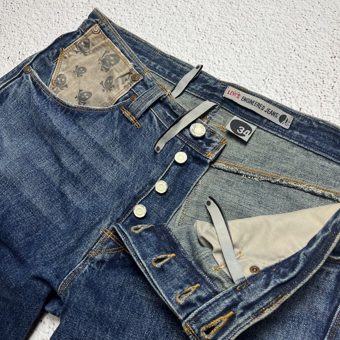 00s Levi's Engineered "Skull" Jeans 상품이미지6