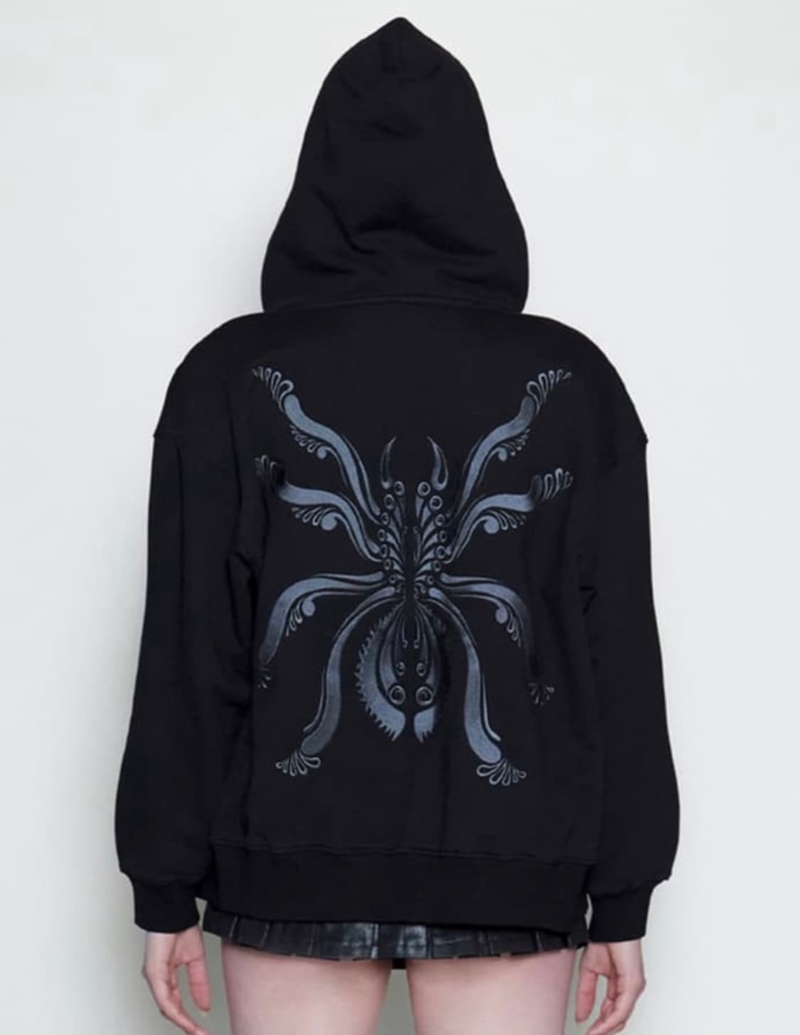 힐다 스파이더 후드 집업 상품이미지2