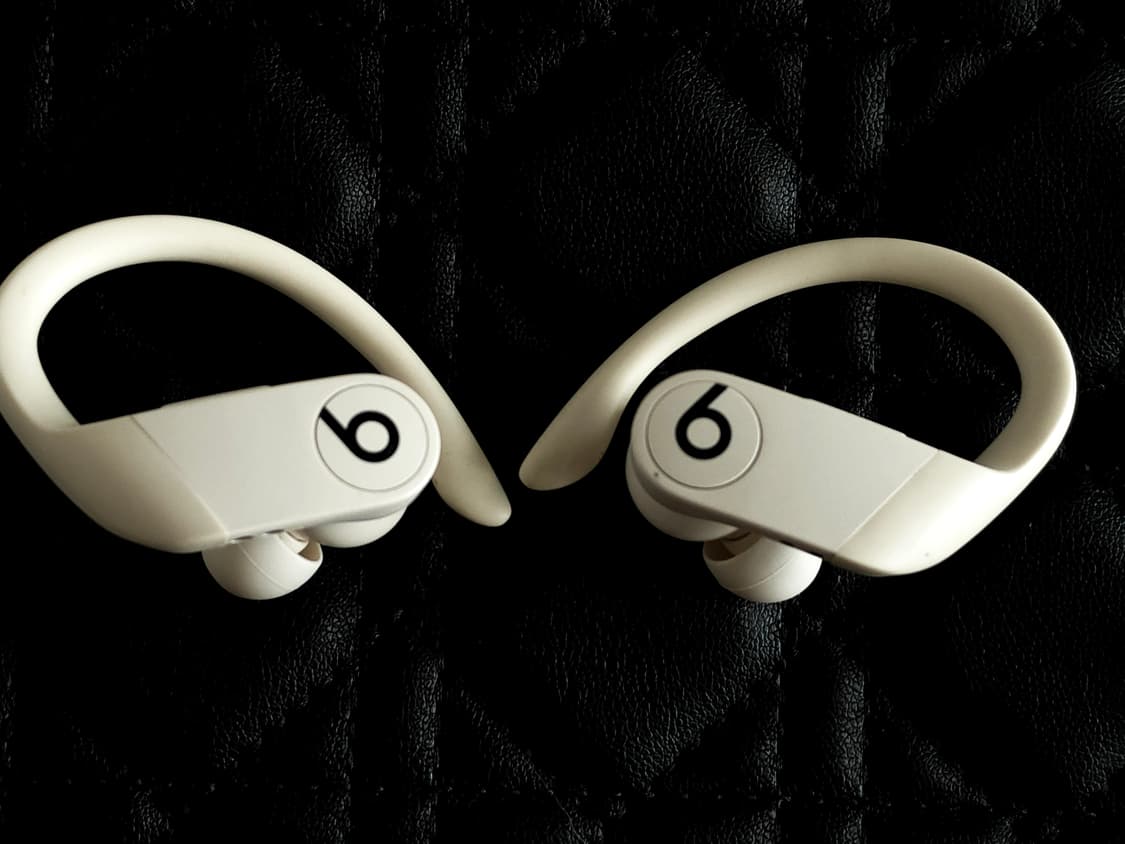 애플 Powerbeats Pro 블루투스 이어폰 아이보리 상품이미지9