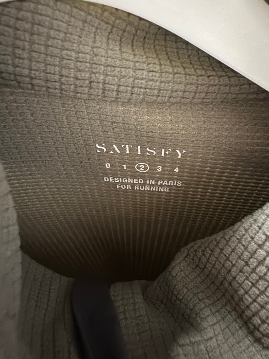 새티스피이 satisfy 고스트 플리스 집업 상품이미지5