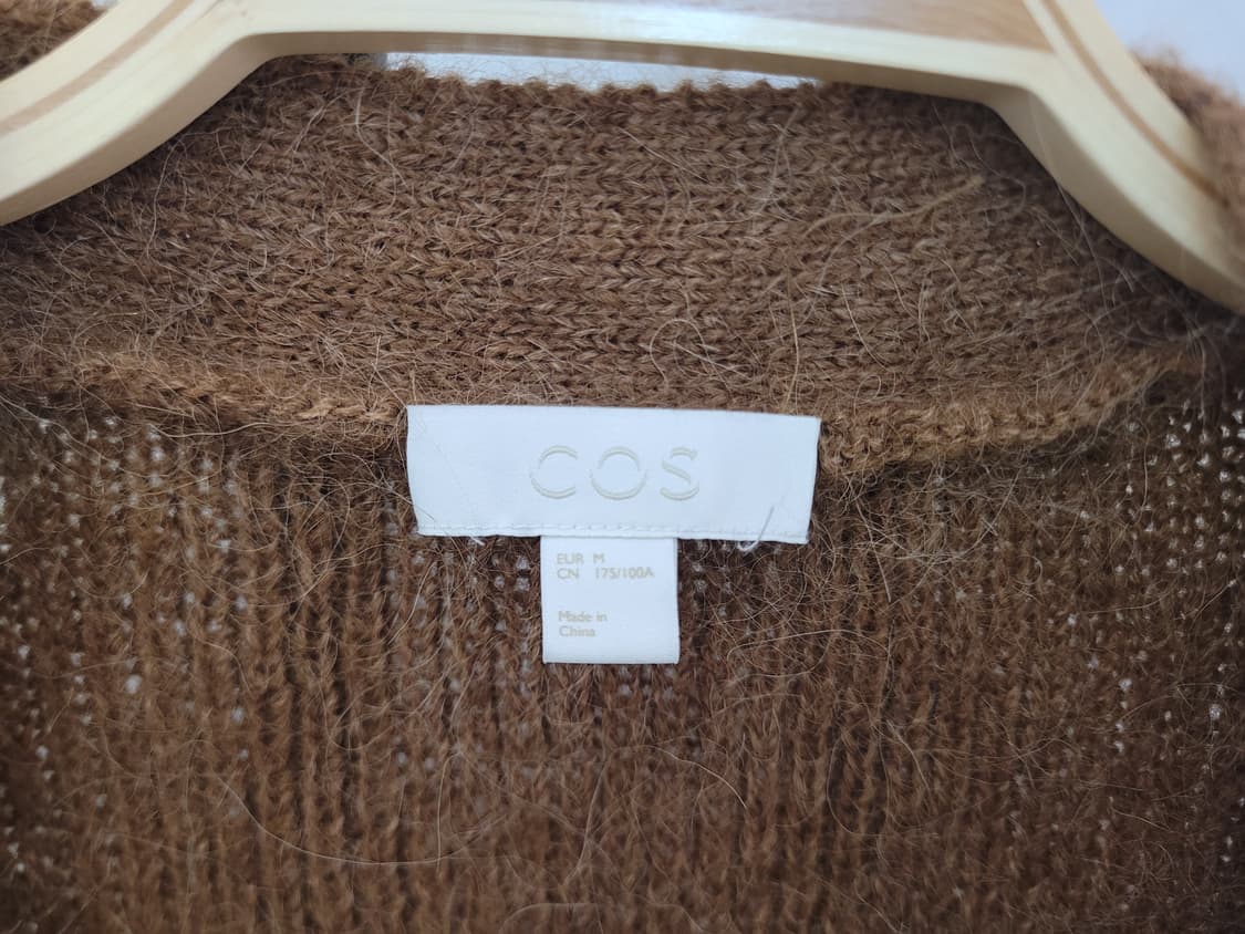 COS 울 알파카 브이넥 가디건 남성용 M사이즈 상품이미지3