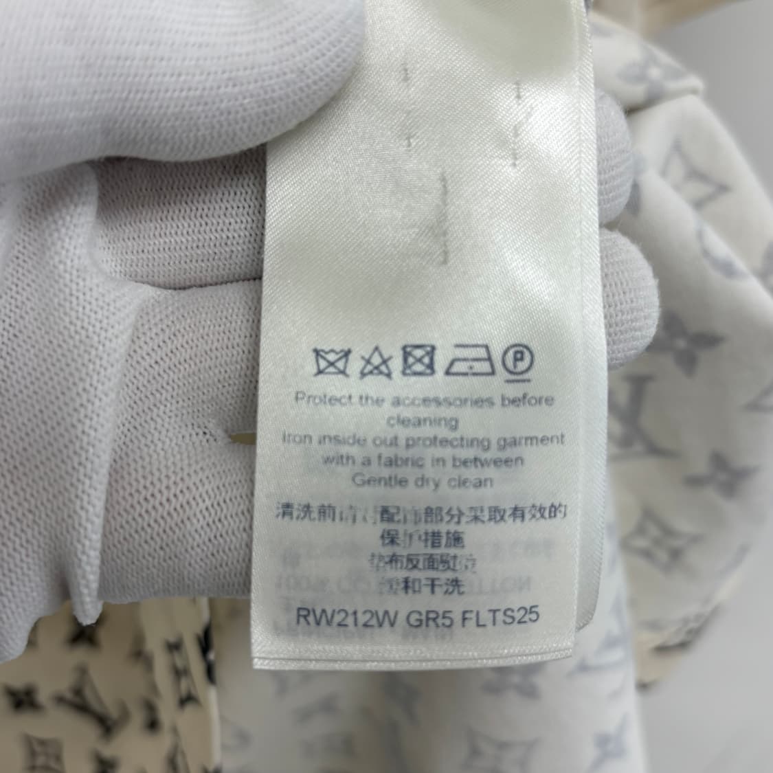 [XL]루이비통 LV로고 반팔티 상품이미지3