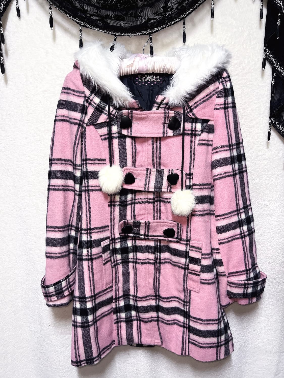 트랄라라 리즈리사 핑크 체크 퍼후드 폼폼 떡볶이코트 로맨틱갸루 로걀 핀터 상품이미지3