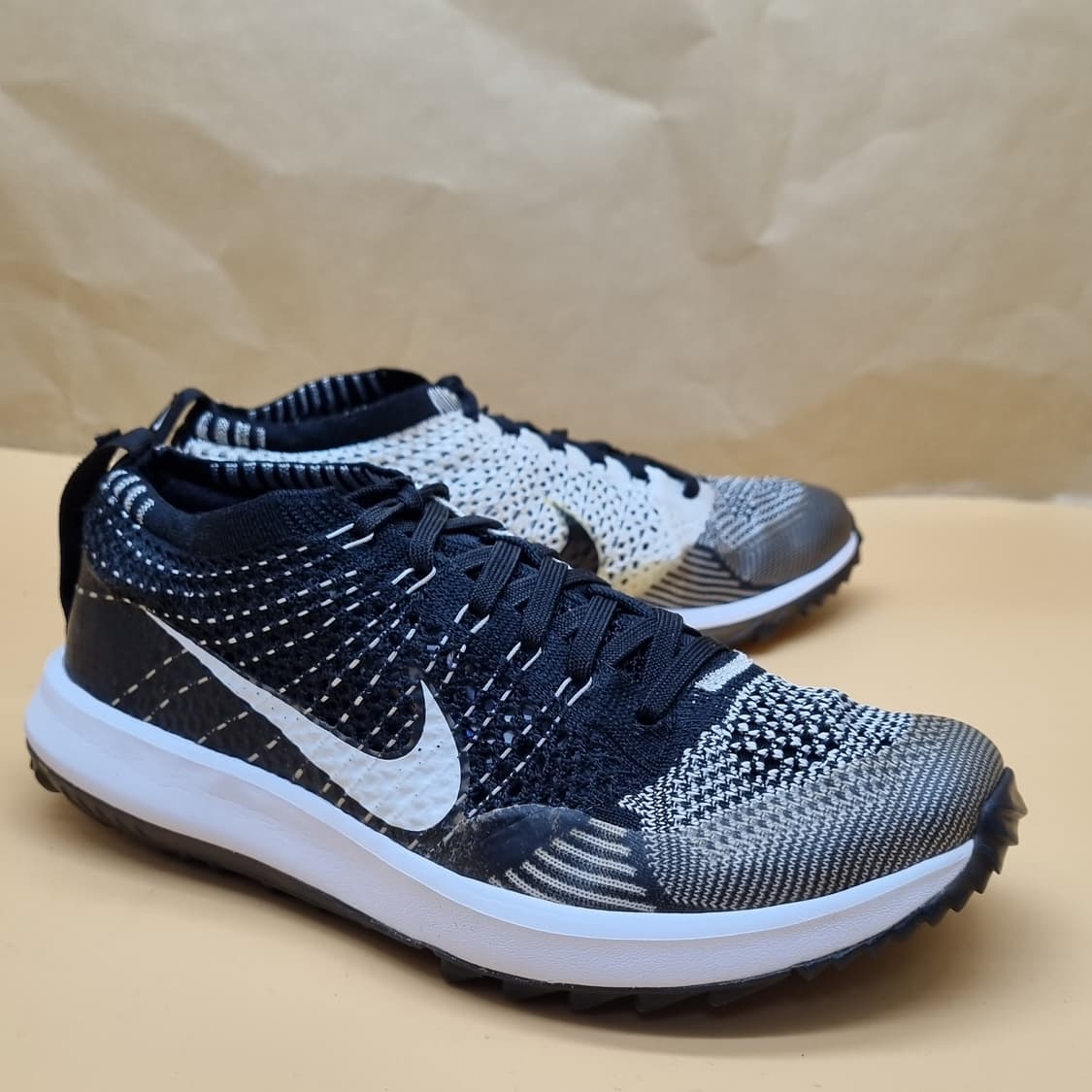 나이키 플라이니트 골프화245 상품이미지1