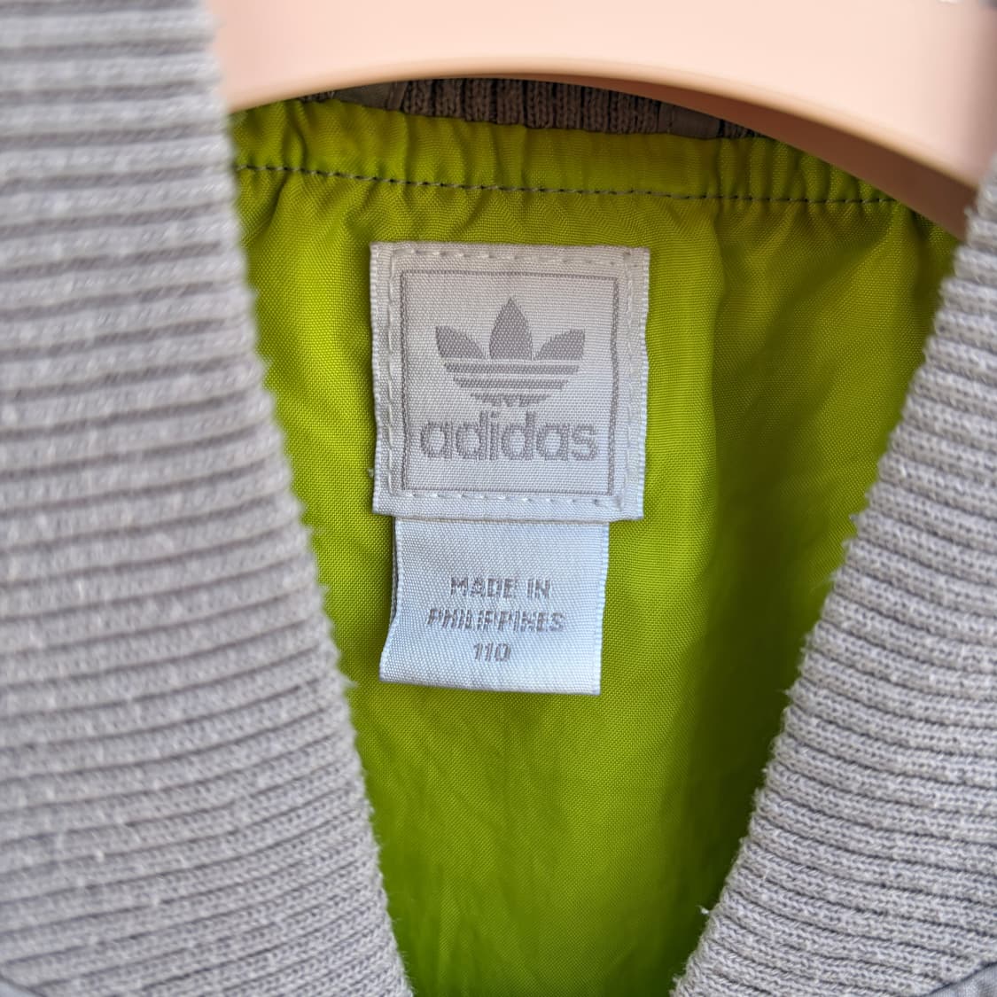 아디다스 그레이 컬러 바람막이 자켓 상품이미지5