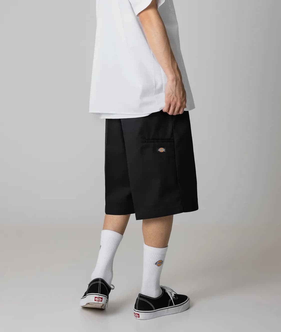 디키즈 42283 루즈핏 워크쇼츠 Black 32(버뮤다팬츠) 상품이미지1