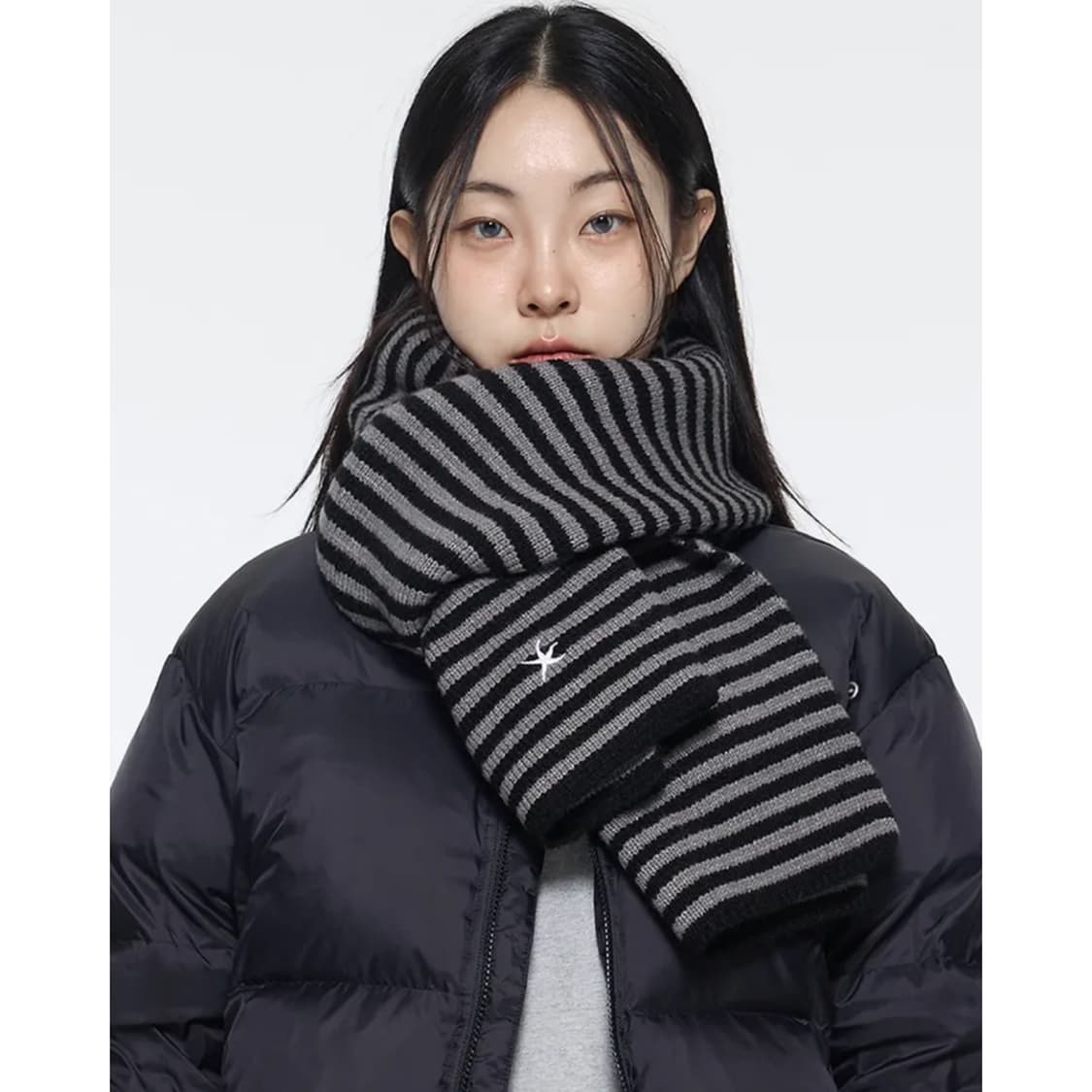 더콜디스트모먼트 스트라이프 머플러 블랙그레이 목도리 상품이미지2