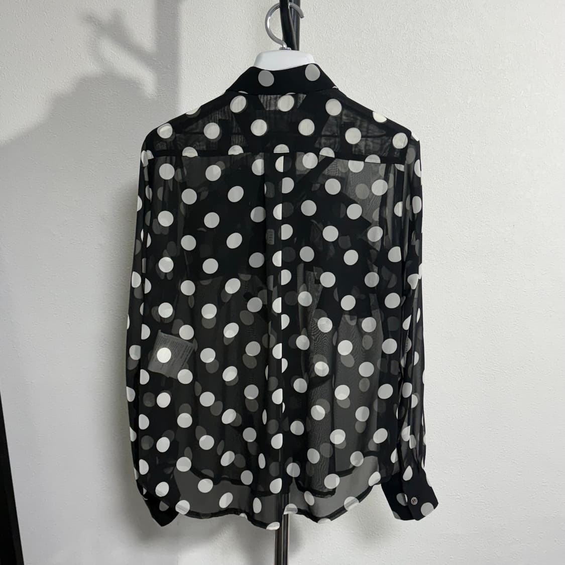 24ss 꼼데가르송 꼼데가르송 폴카닷 리본 블라우스 s 상품이미지4