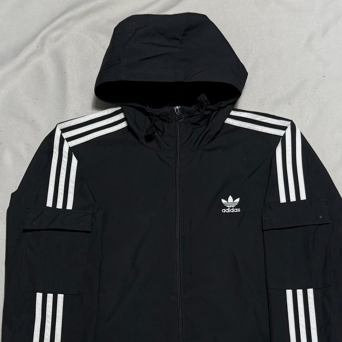 M 아디다스 윈드브레이커 후드 바람막이 상품이미지1